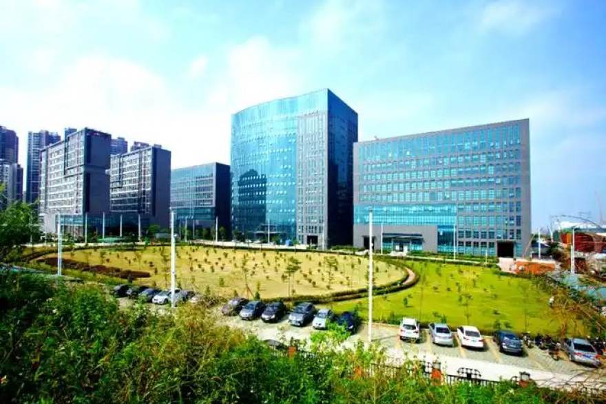 懂球帝深度专栏阅读页产品示意